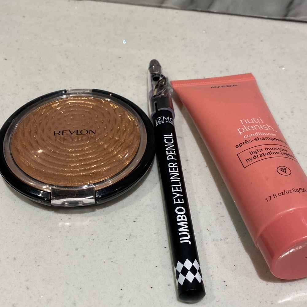 Revlon Gold Bronzer with Jet Black Jumbo Eyeliner Pencil Aveda conditioner